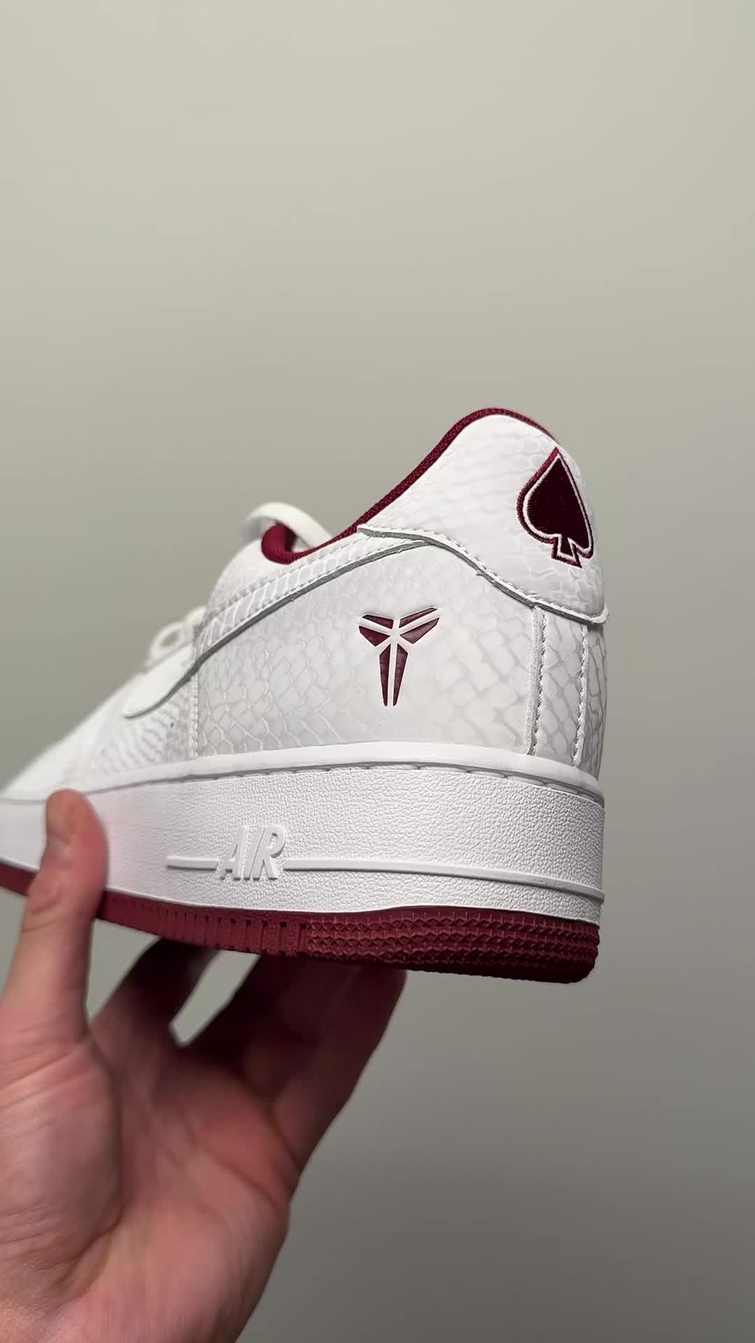 @VERIFIED SNEAKER DEALS