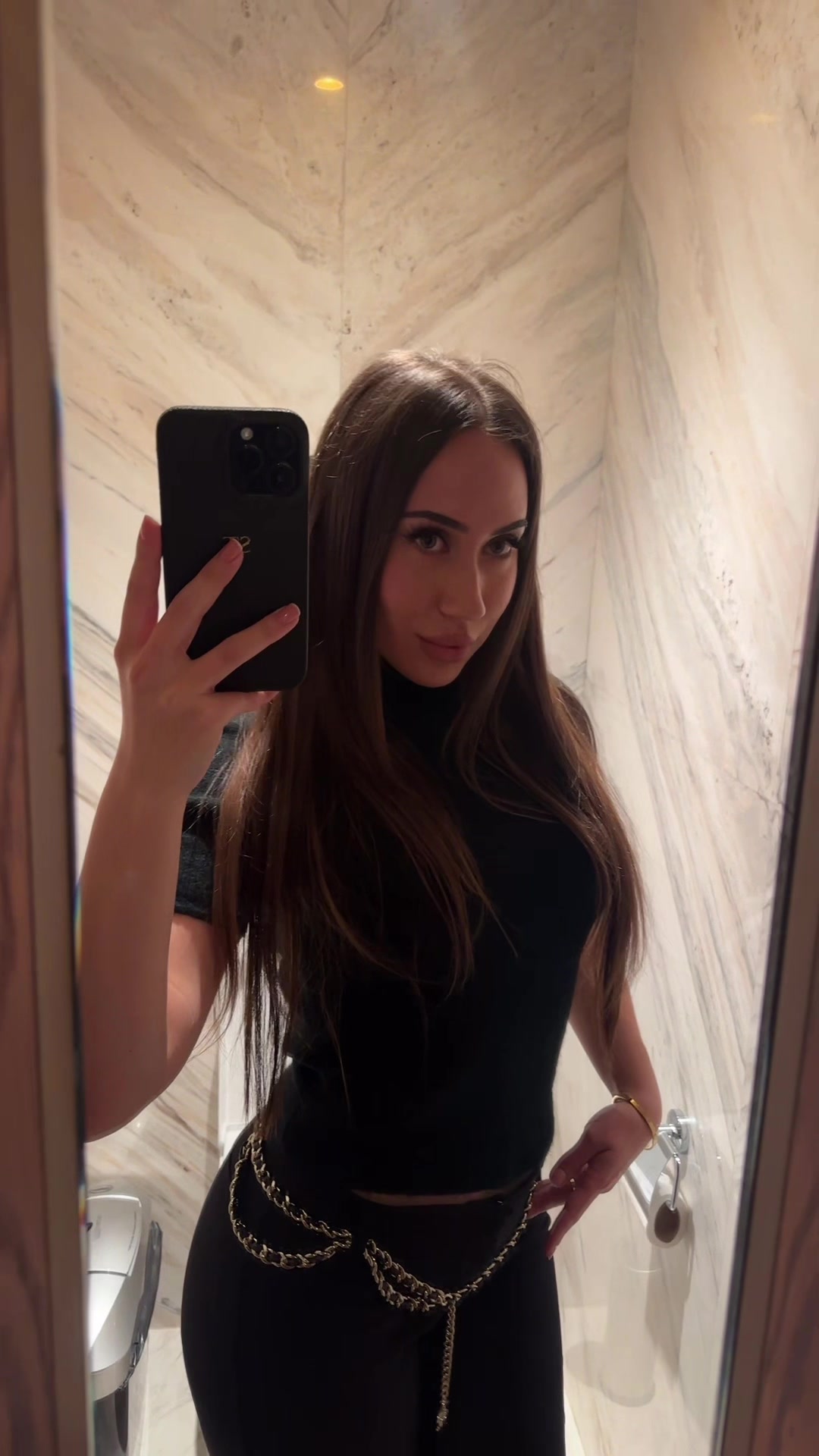 @𝒮