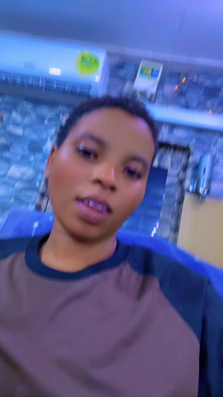 @queenmayra04