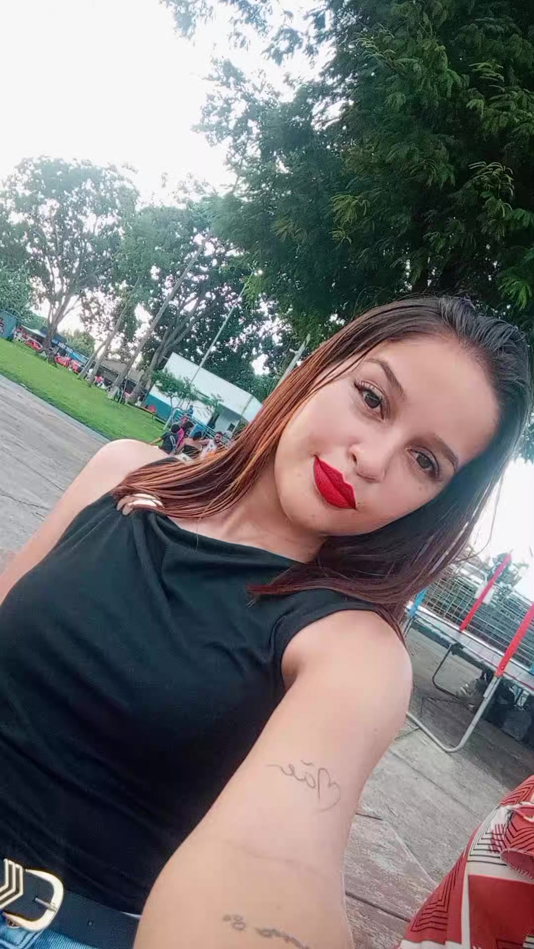@Elayne Paiva572