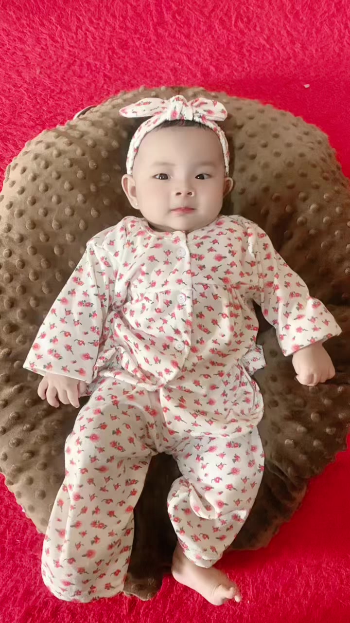 @yeniyulia444