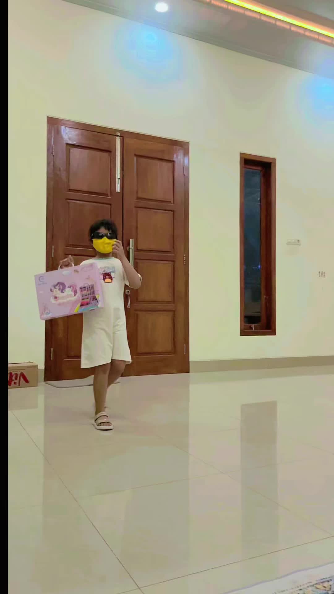 @Arisna