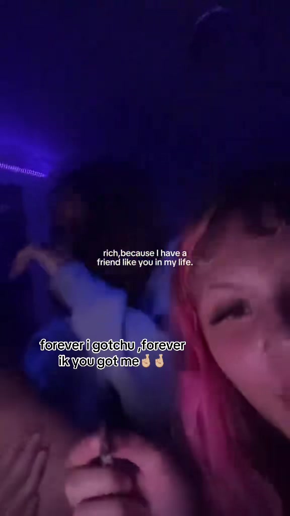 @Bella