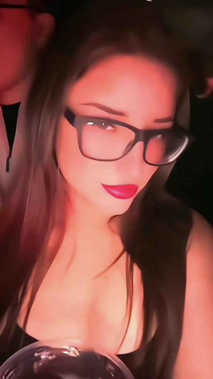 @𝒫