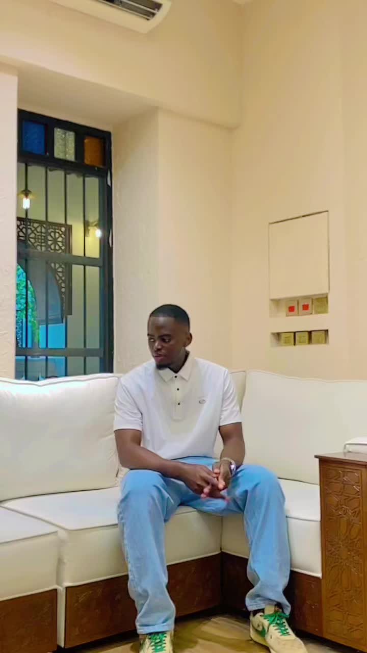 @Medi steady ug 😎