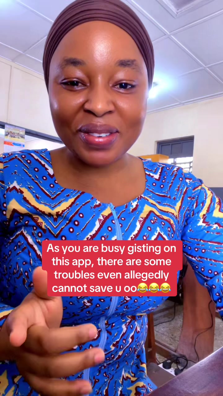 @Hajia Zee