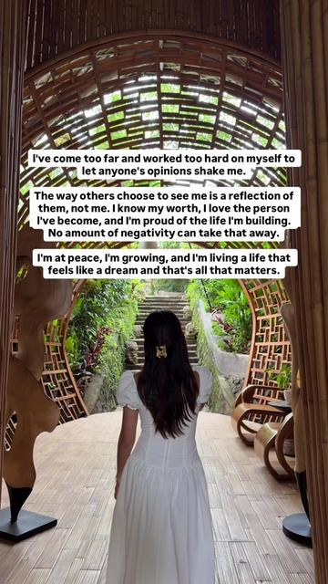 @Maureen | Travel & Lifestyle