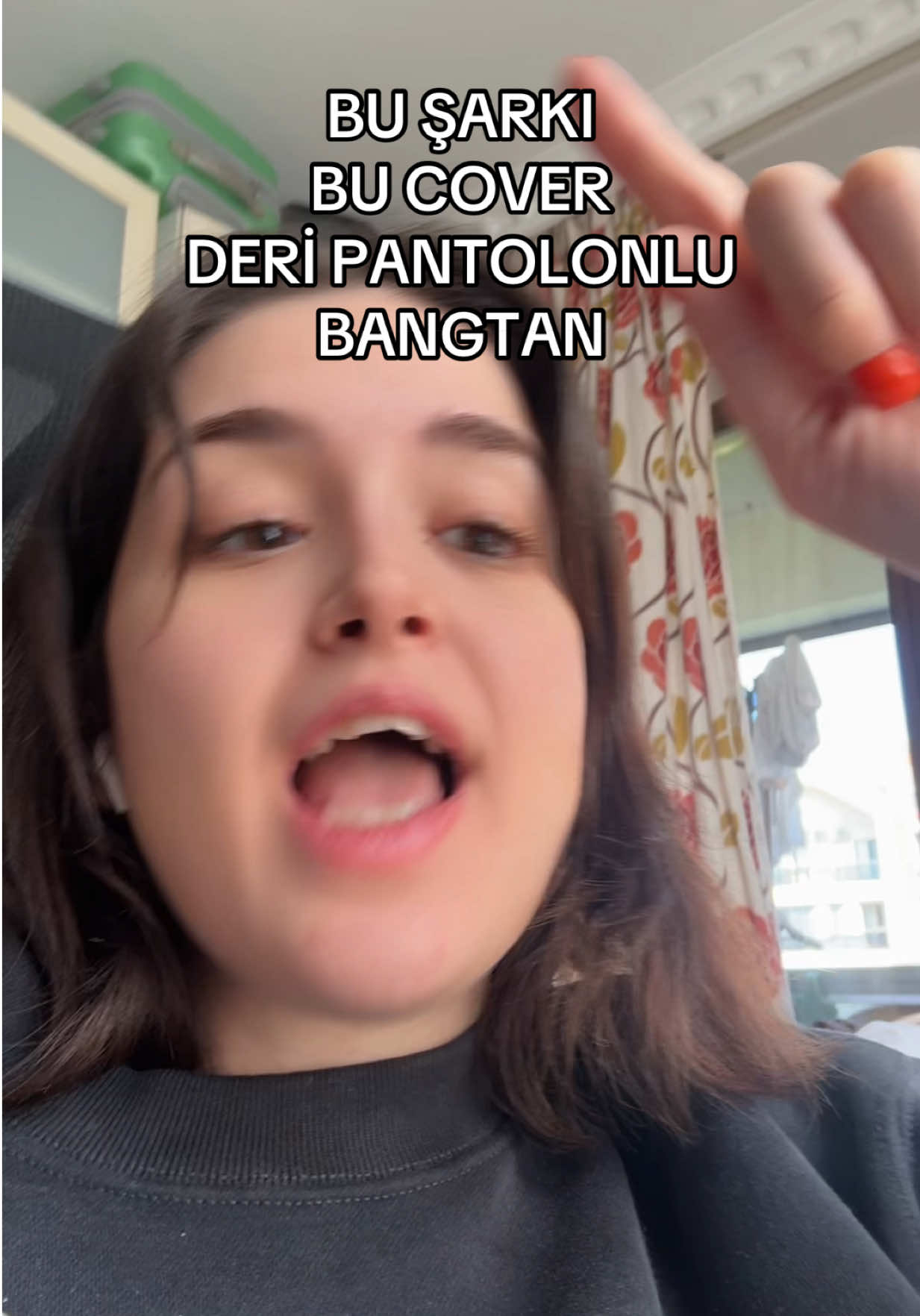 @🦋