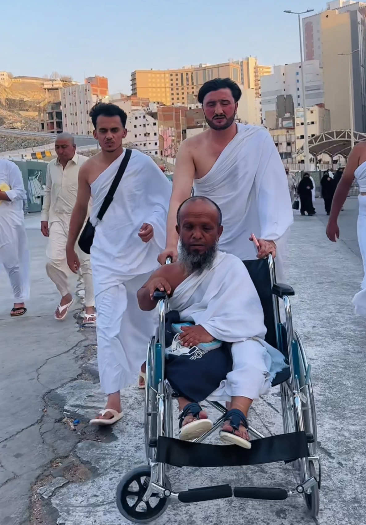 @Mr Sanoo سنی