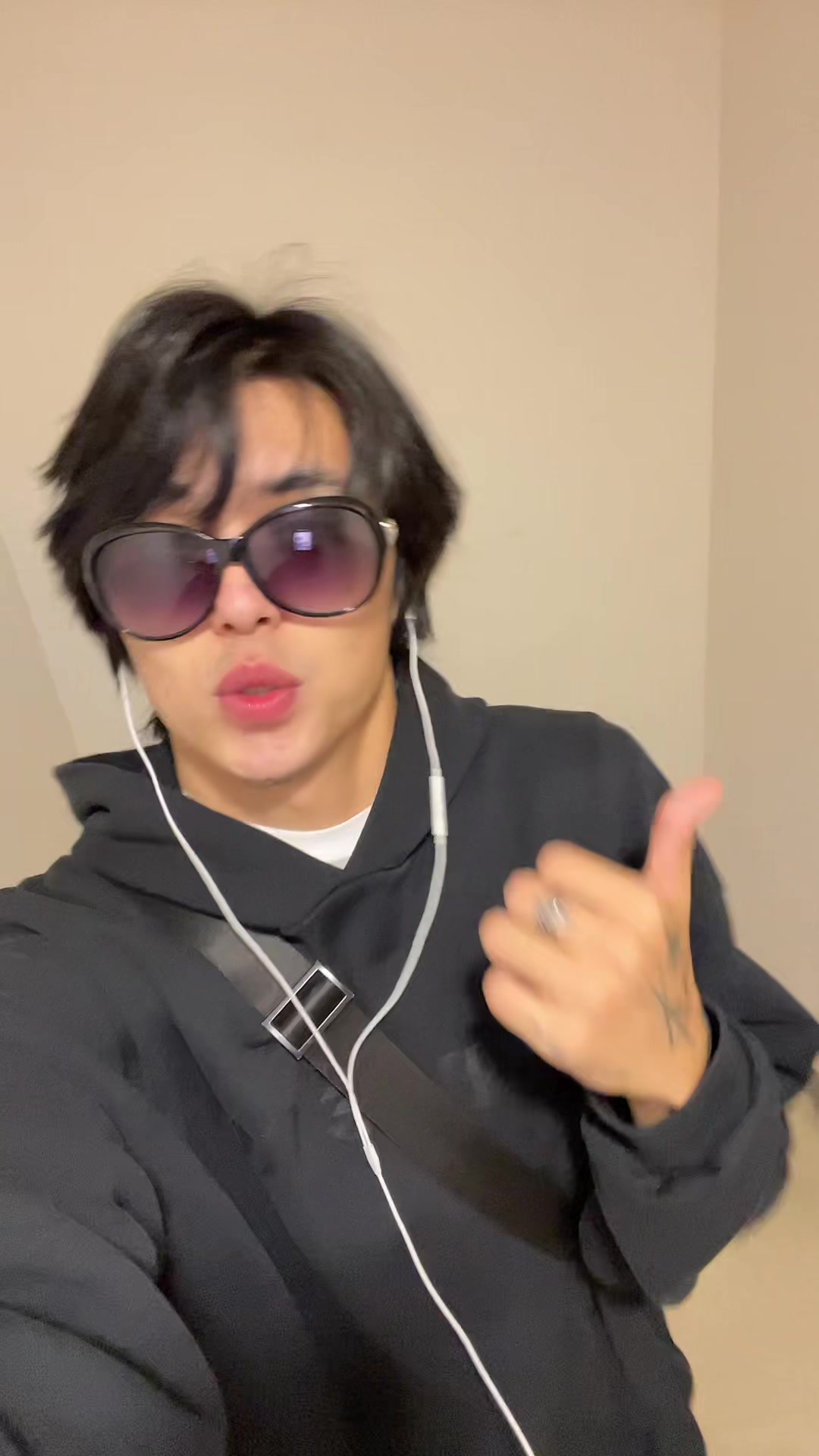 @𓂀