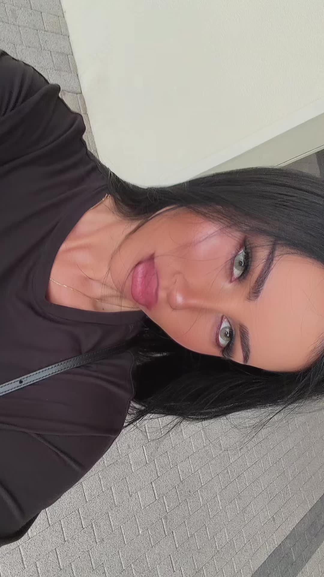 @Iv