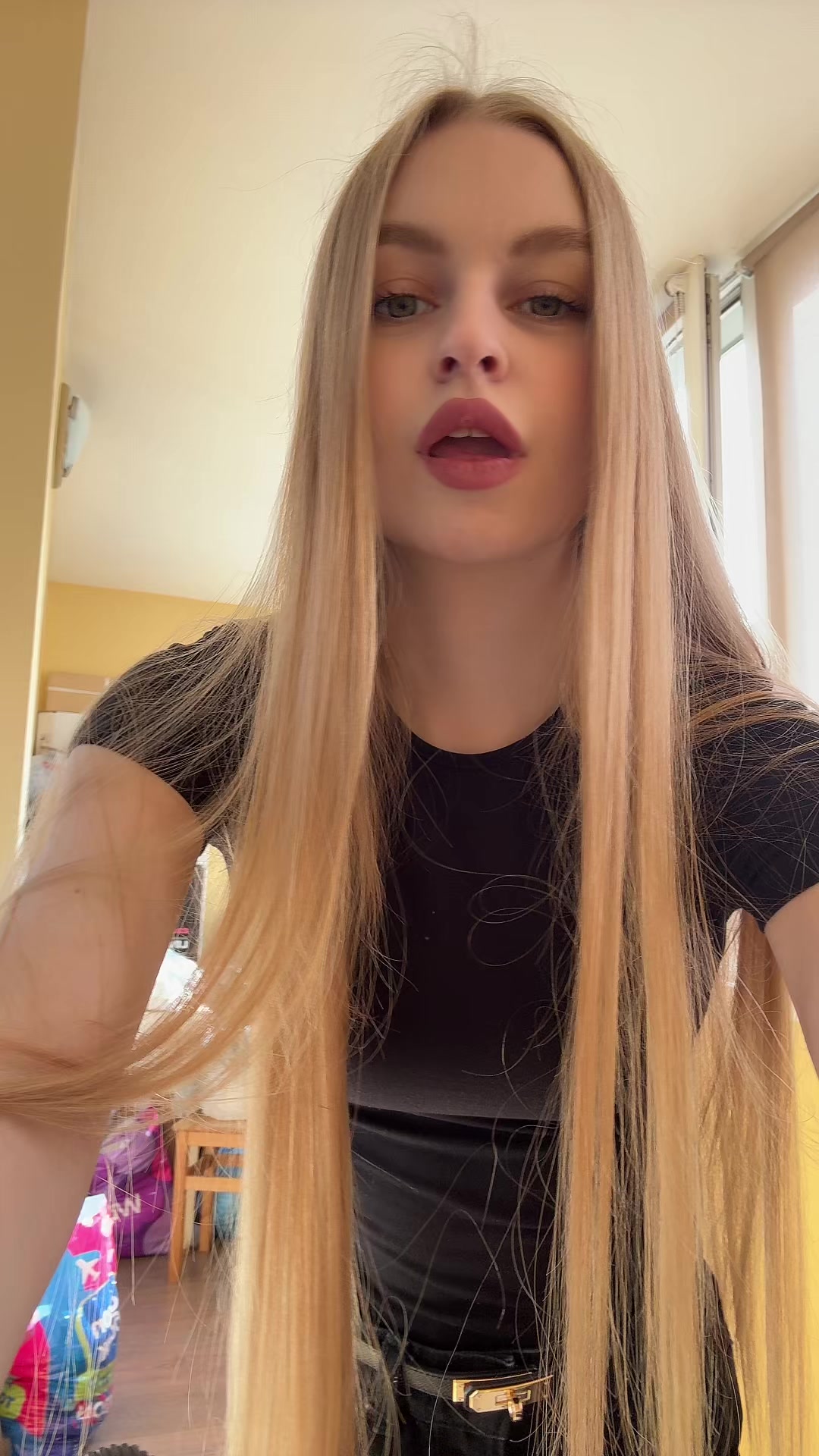 @алина