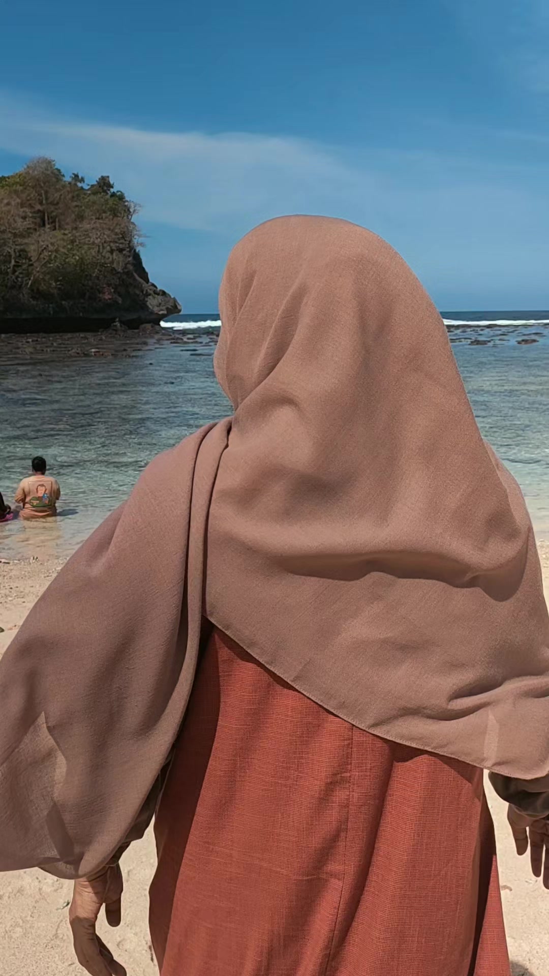 @RIFUL HAMIDAH