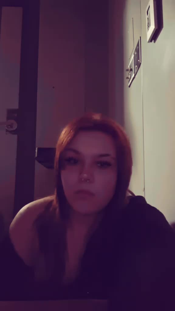@Lilith_fox13