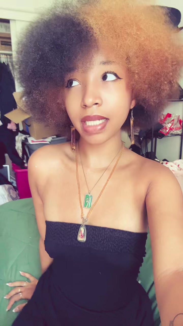 @&bull;&deg;Milli&bull;&deg;