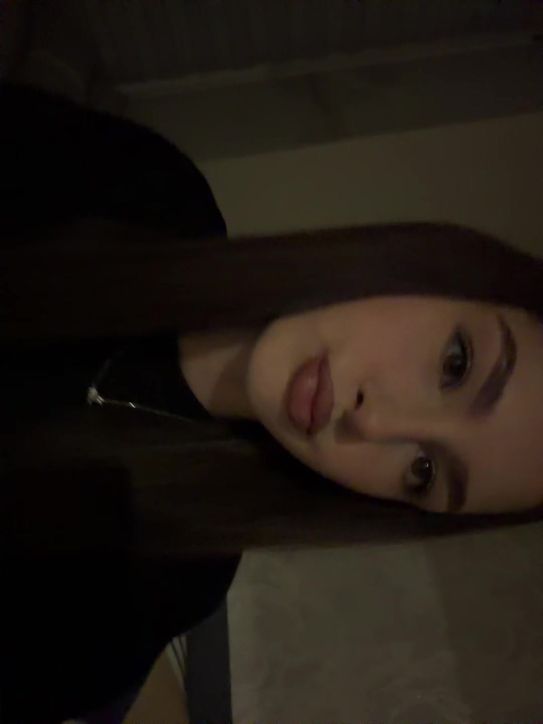 @Виола
