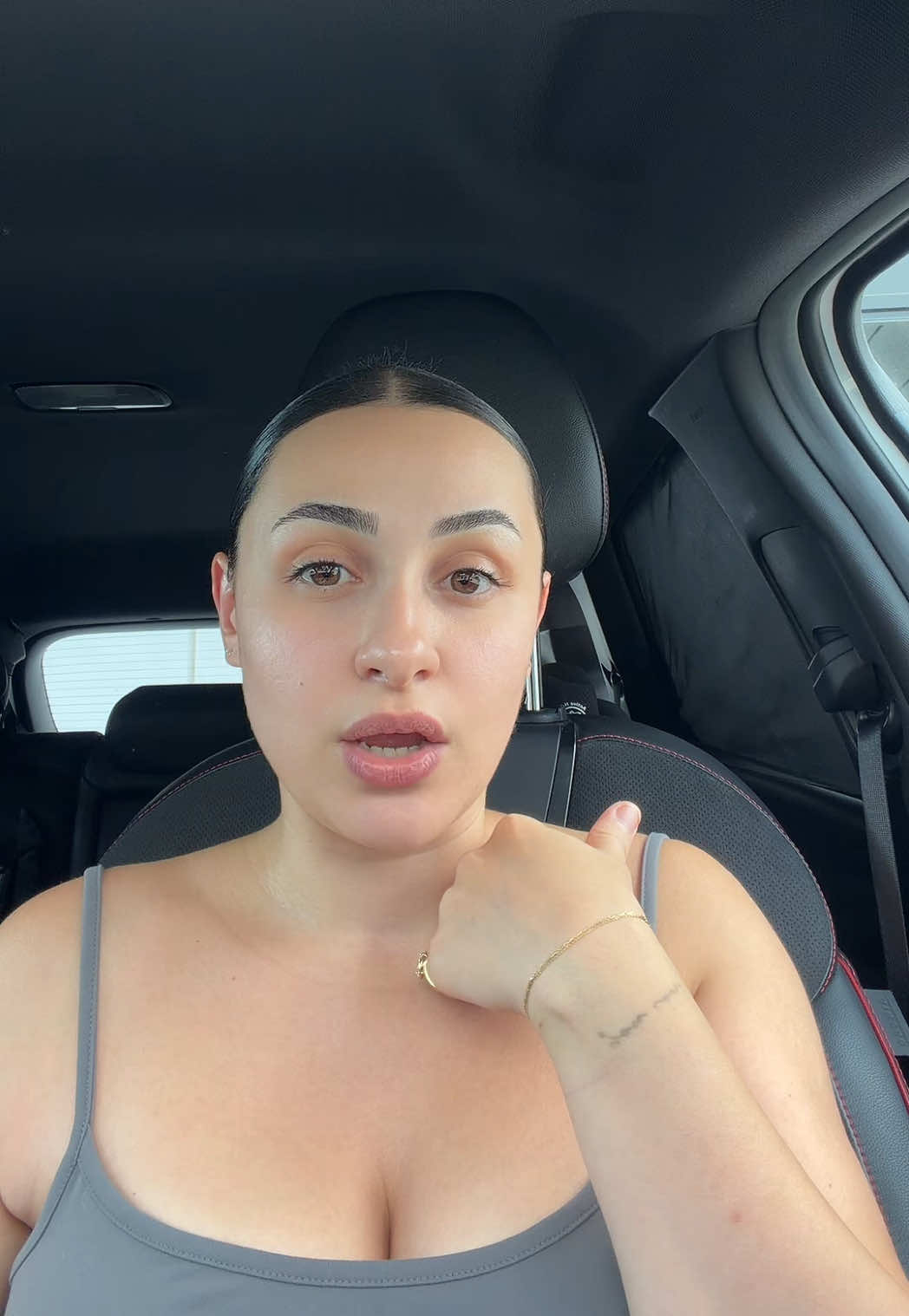 @Victoriaasamuels