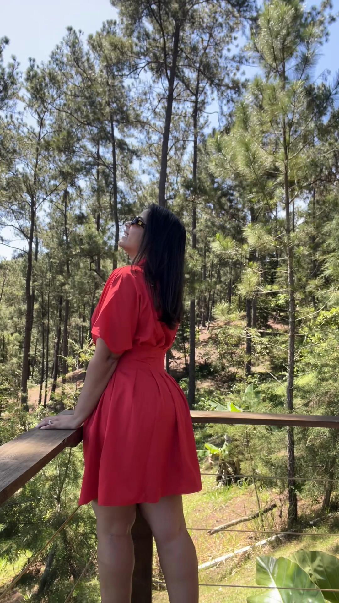 @alisaround_
