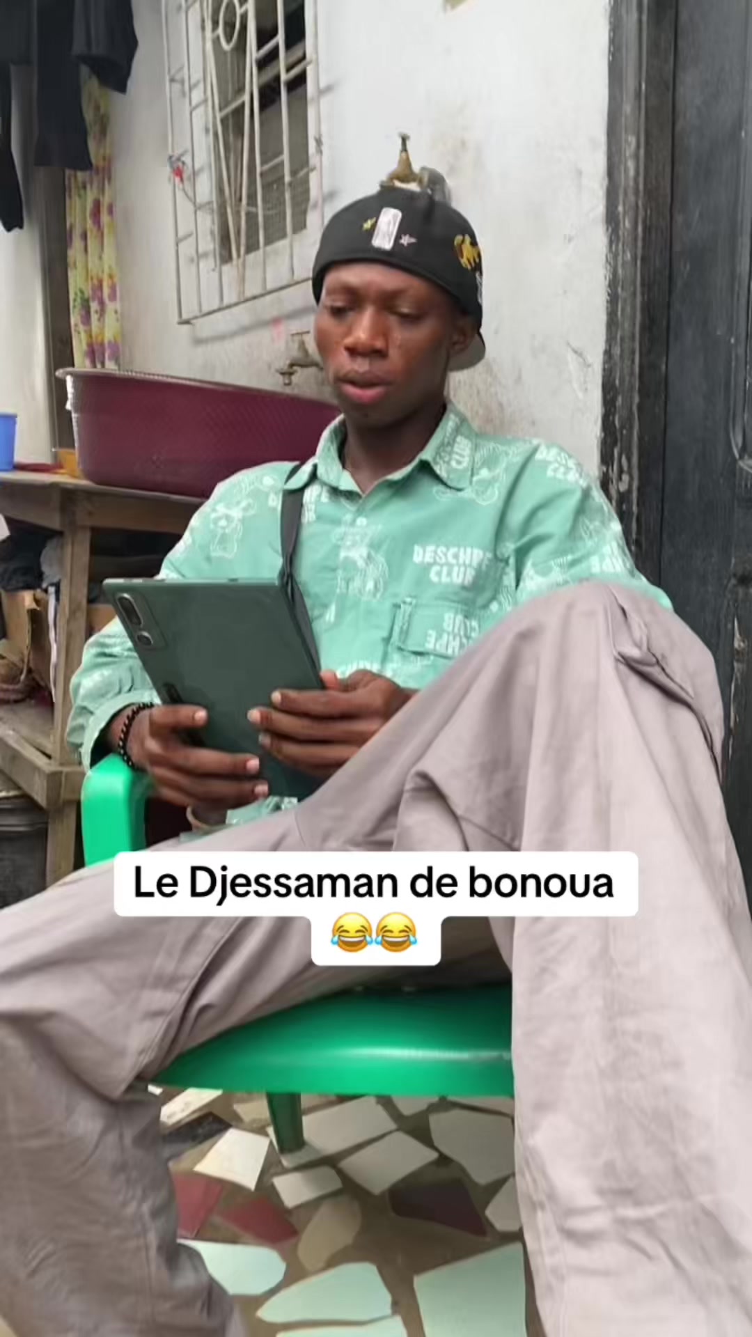 @VNG€ ~ IZI spam 👻✍️
