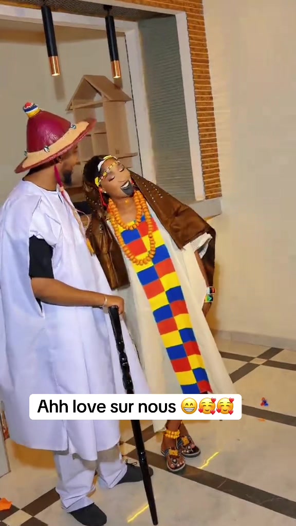 @Maninka🥜civiliséele🥜🍚🍾