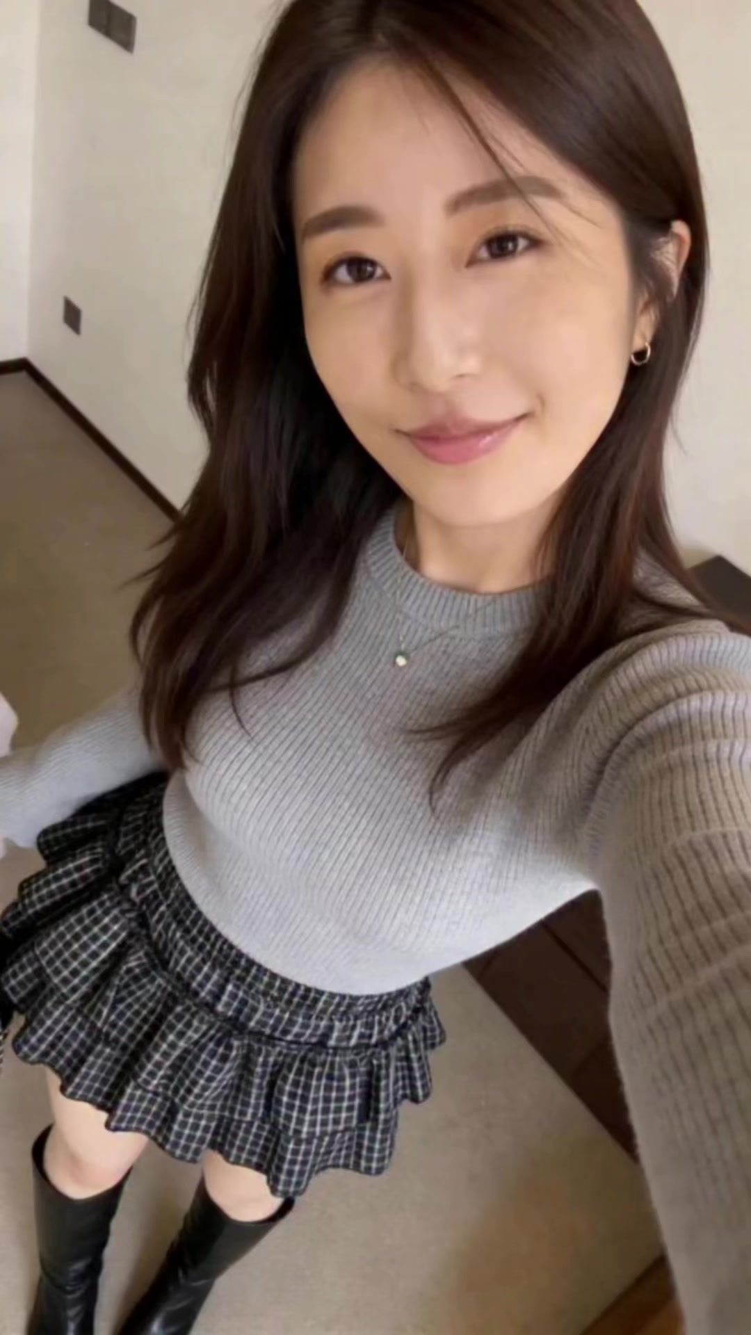 @笑いと目を