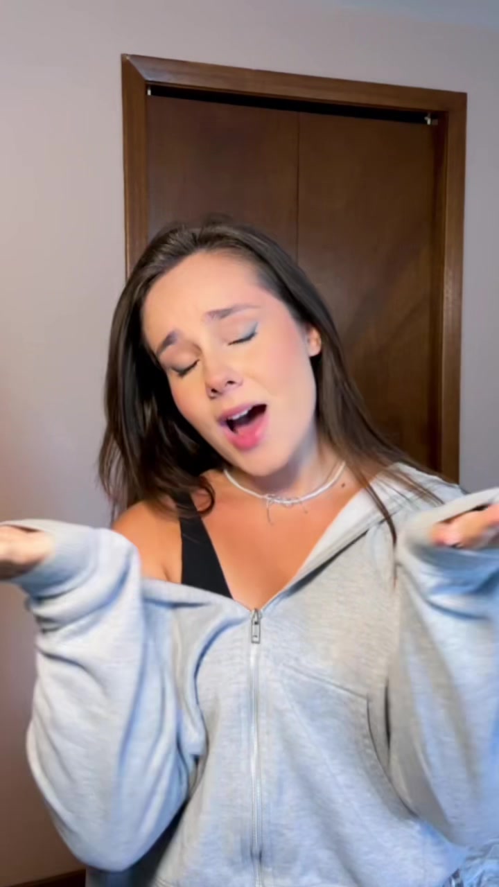 @Sienna Belle