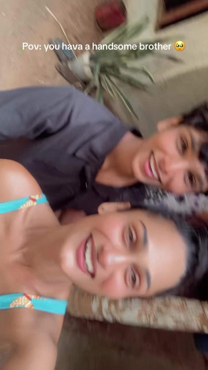 @Kavindya Nikeshalani 🍒💃🪬
