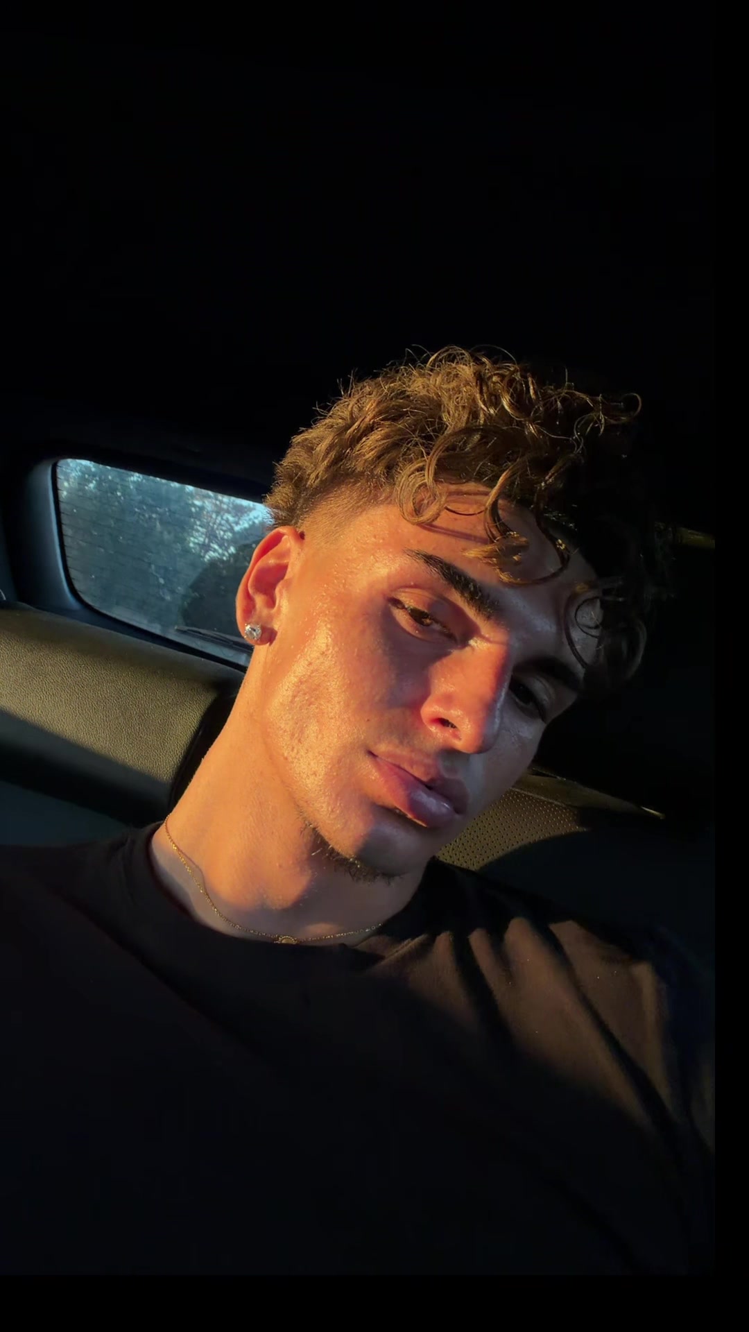 @chris.nikoo