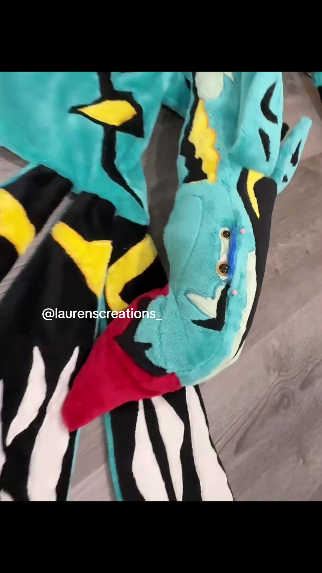 @laurenscreatures_