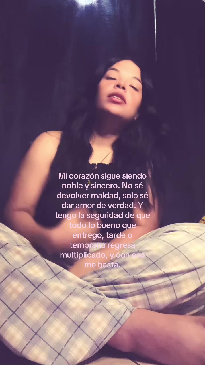 @👩🏻.