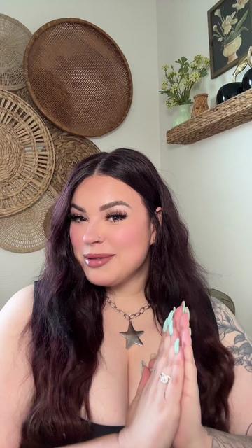 @Jessica Lynn🍒