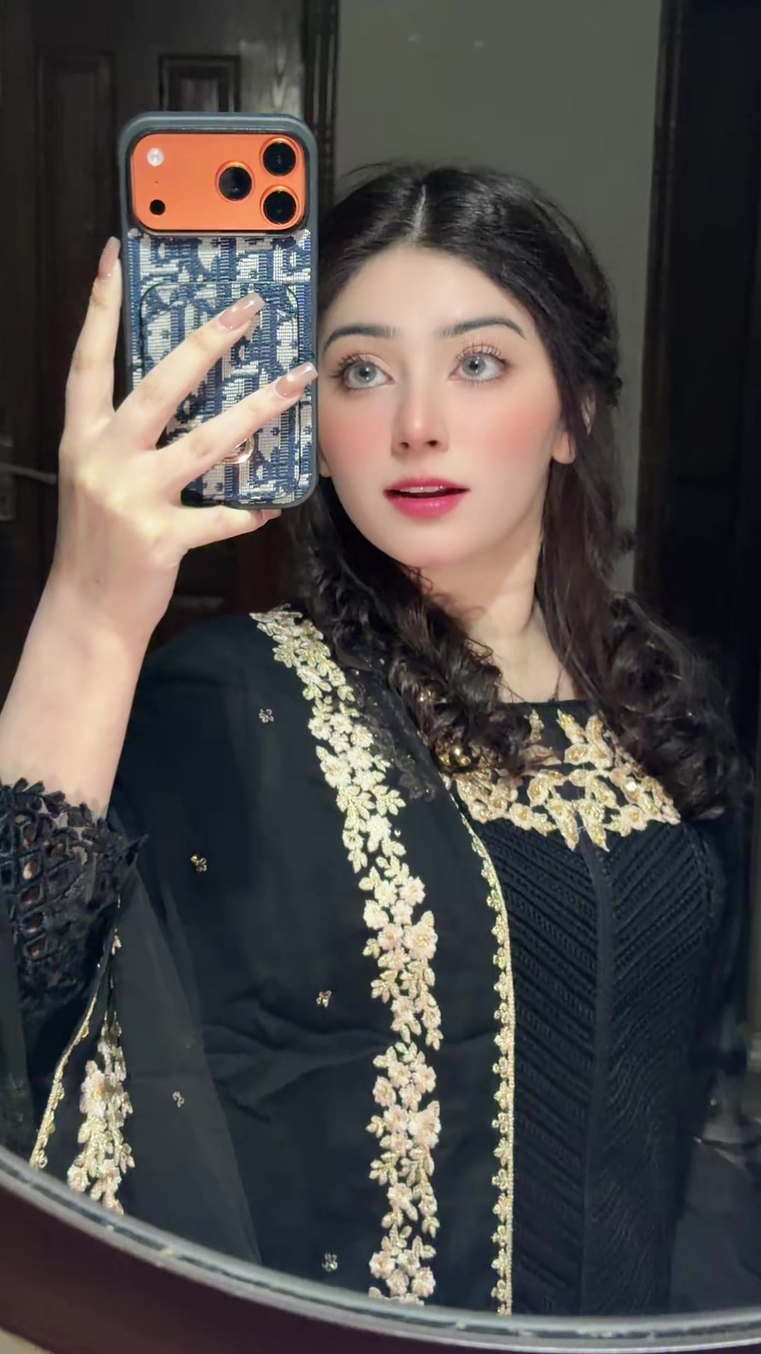 @Zahra🤍