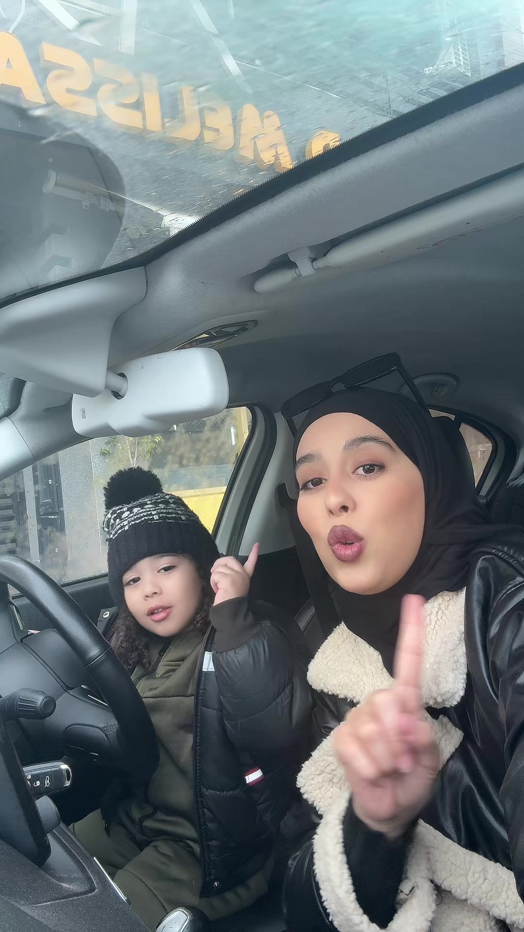 @Yassmine Serr