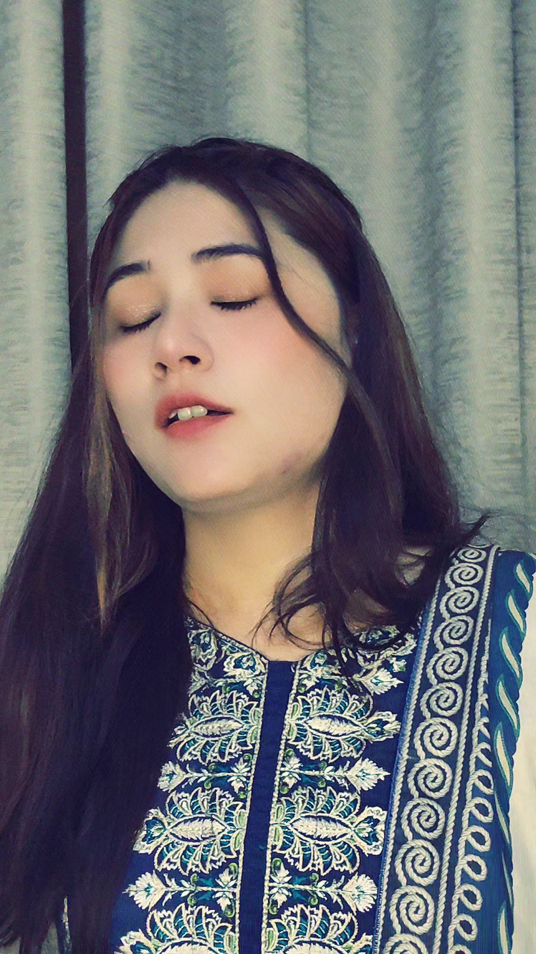 @🇳🇵ＳᕼᗩᗪＯᗯ✦