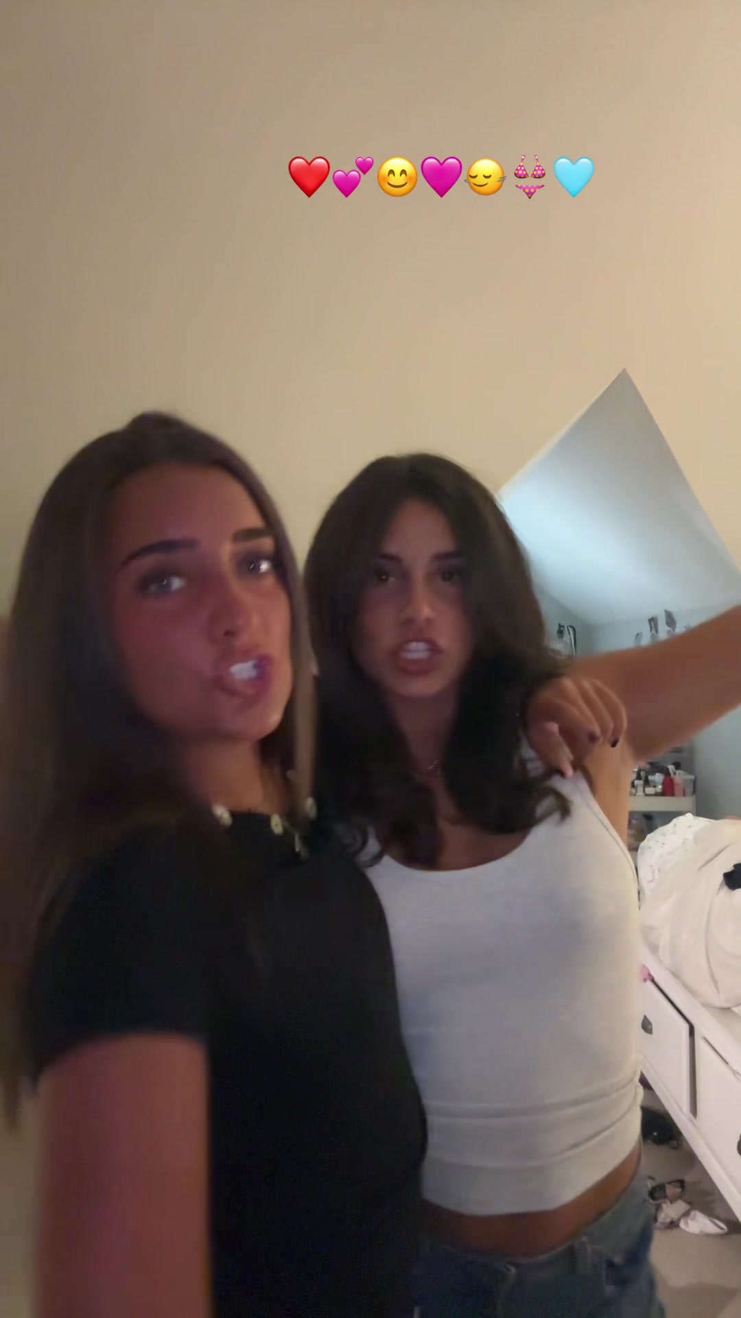 @julia