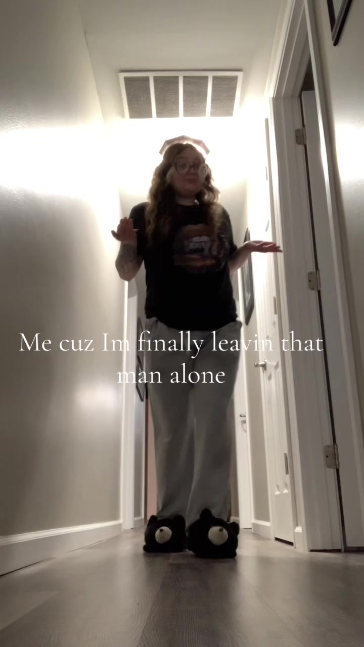 @𝐸𝑙𝑦𝑠𝑖𝑎