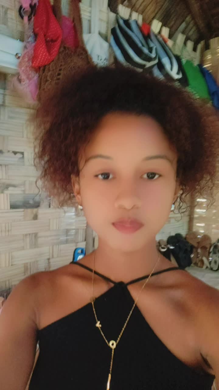 @Luciana