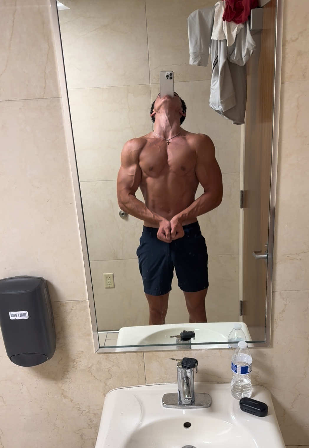 @Ethanissmall