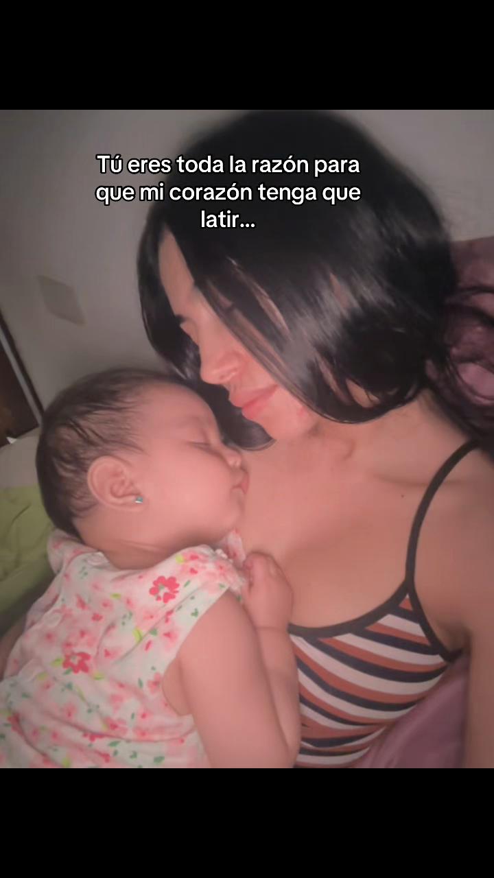 @Mamá de Victoria🌷👑