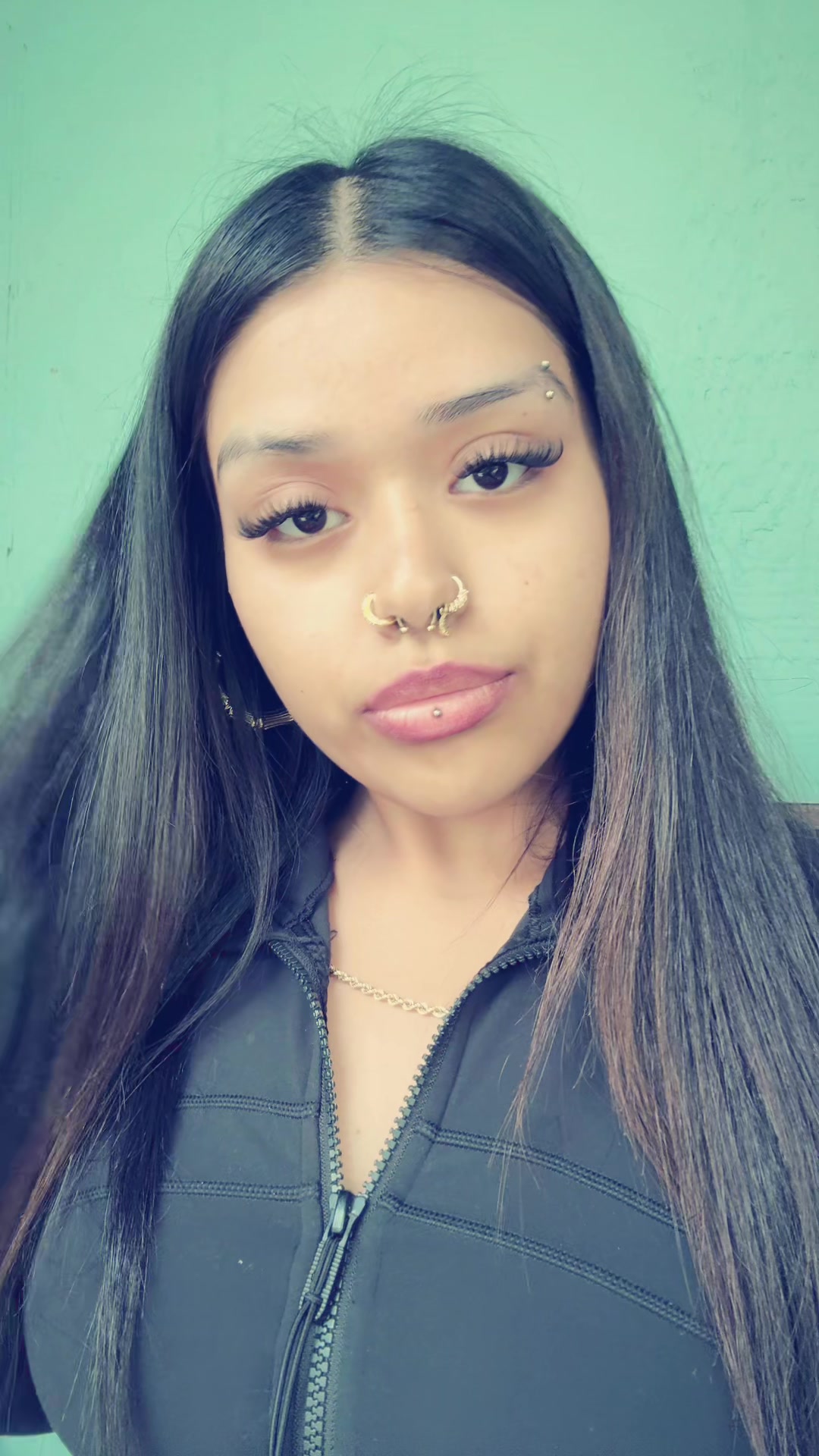 @g