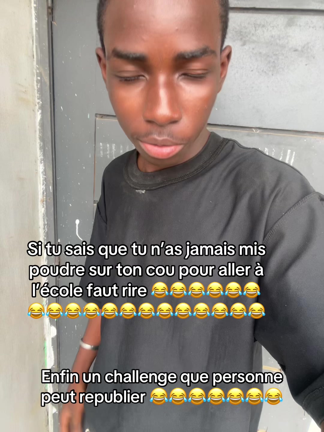 @YOᗩᑎᑎ3᙭