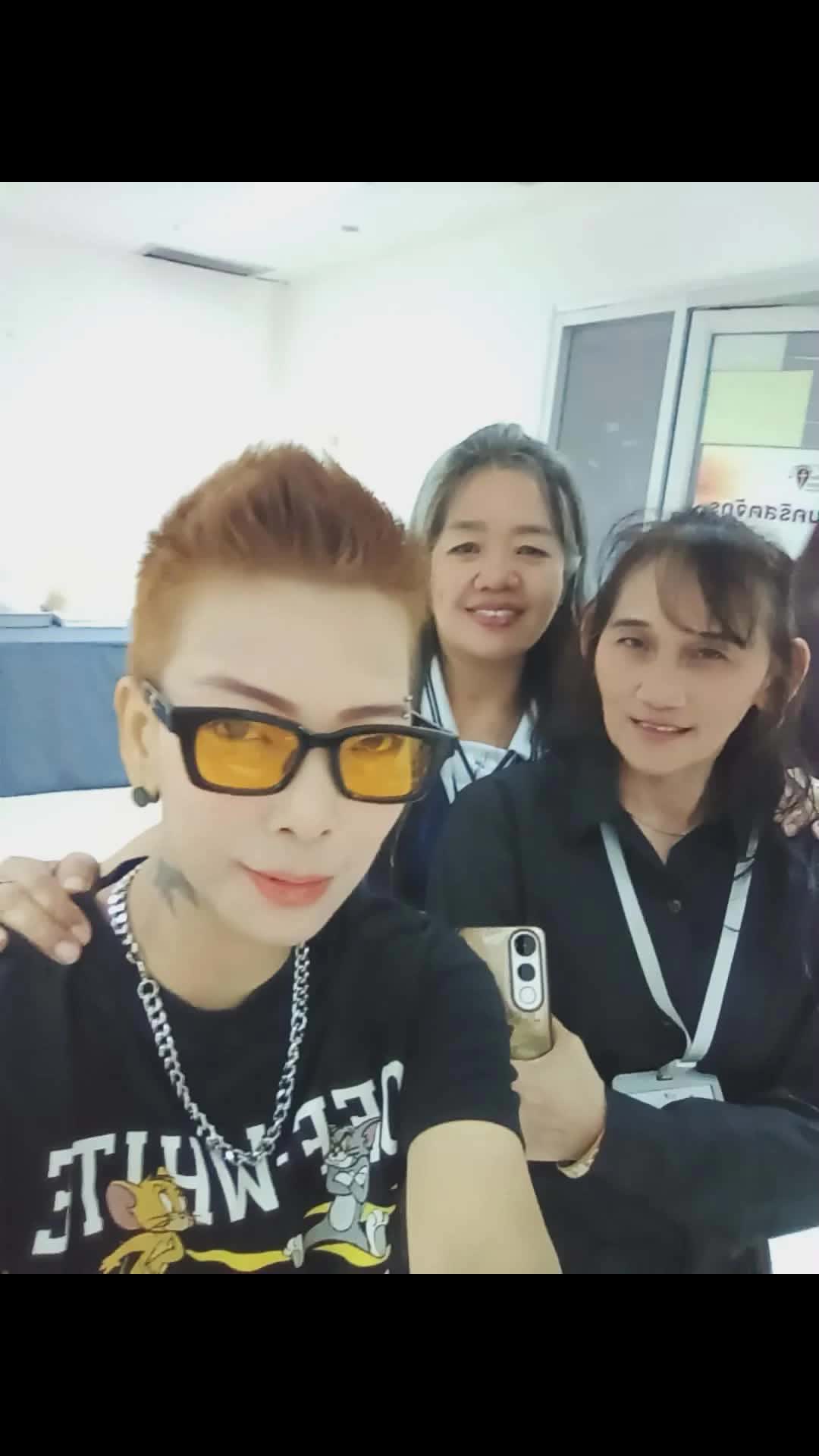 @รอคนรักรักคนรอ รอคนรักรักคนรอ
