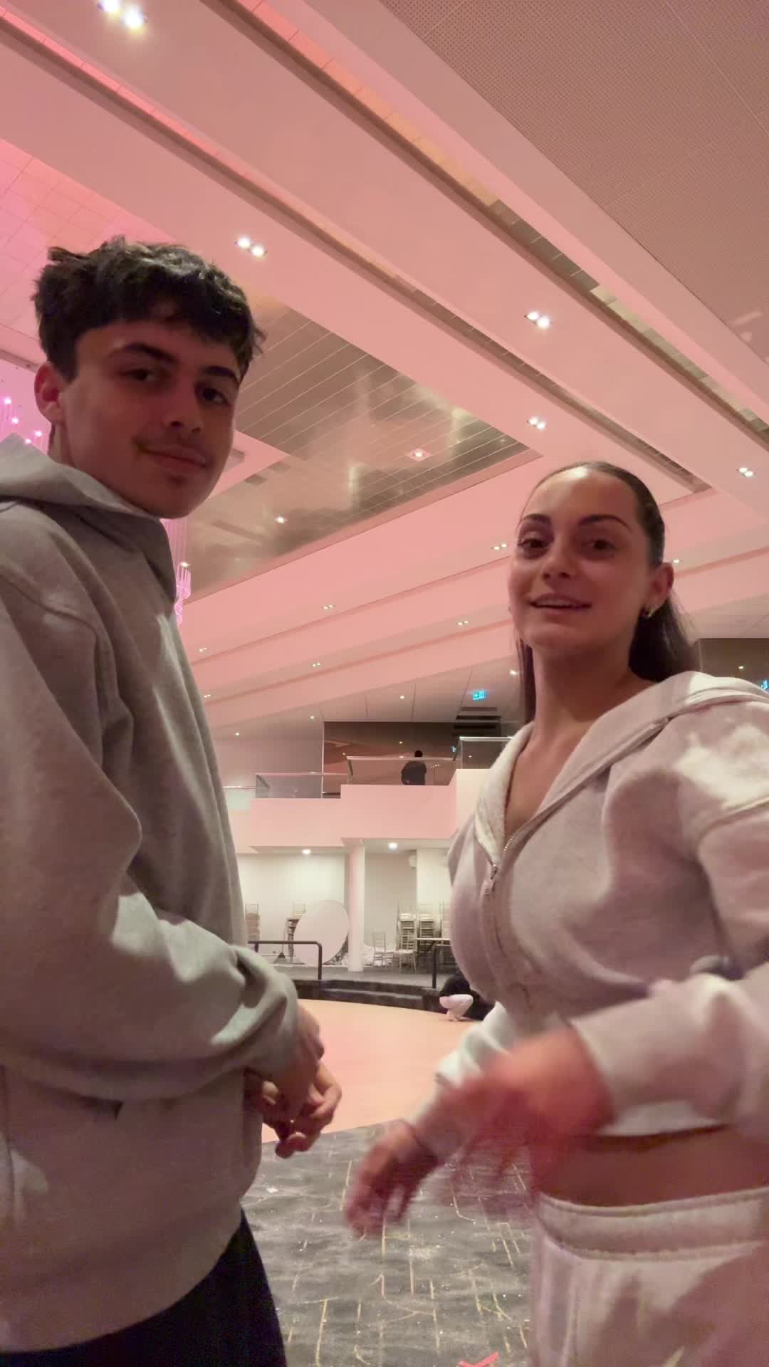 @mia