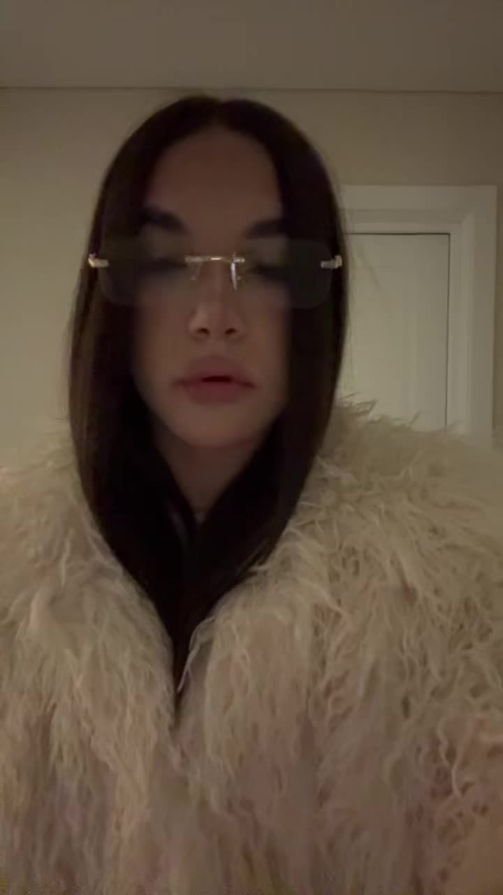 @Ikona