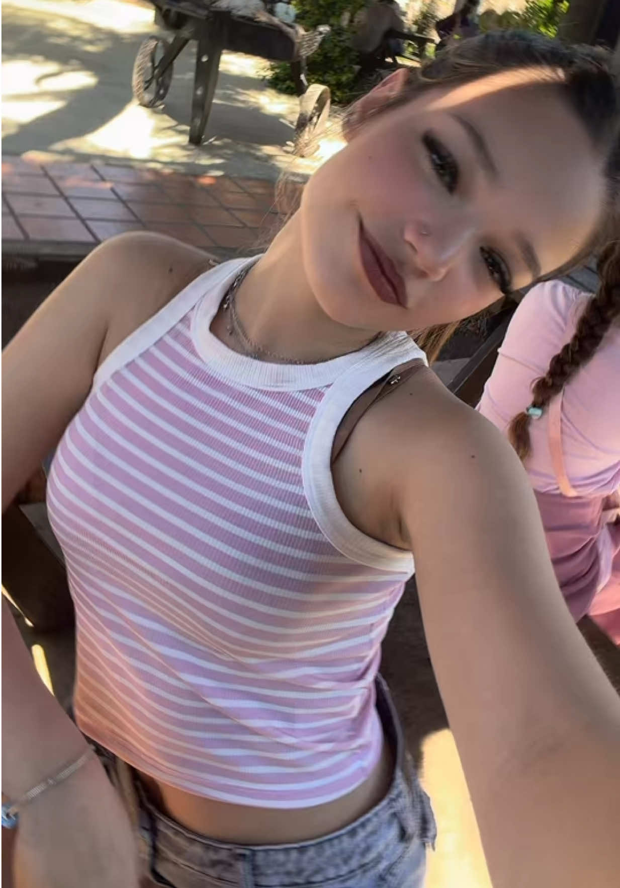 @laluu
