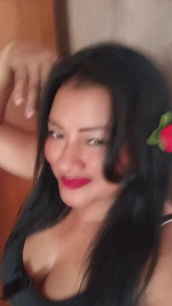 @la morena๐ฆ๐ฆ๐
๐ซ๐โต๐
