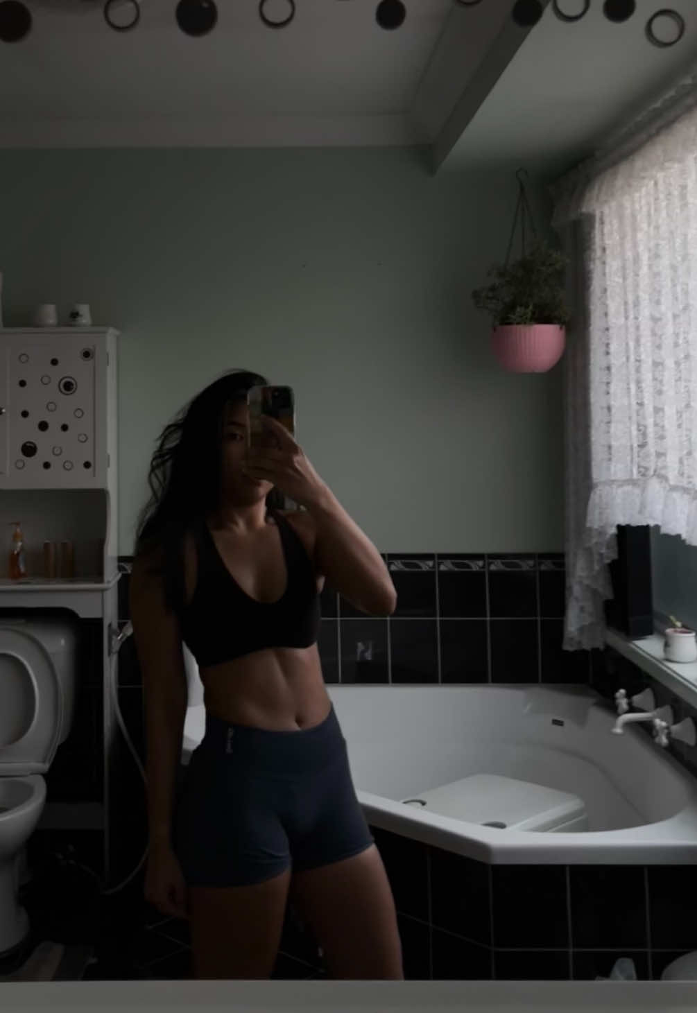 @f 🧚🏽&zwj;♀️
