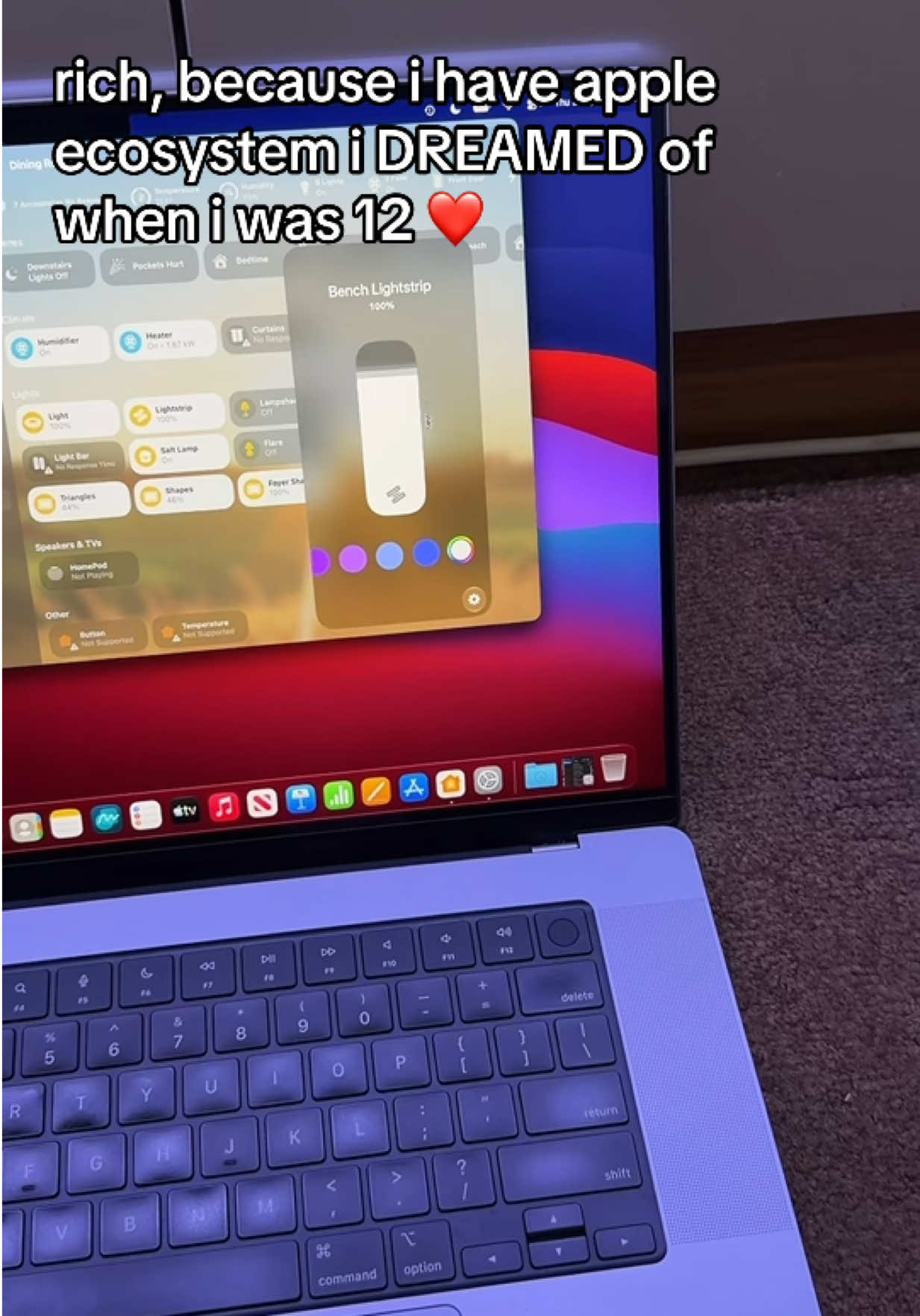 @James 🦦
