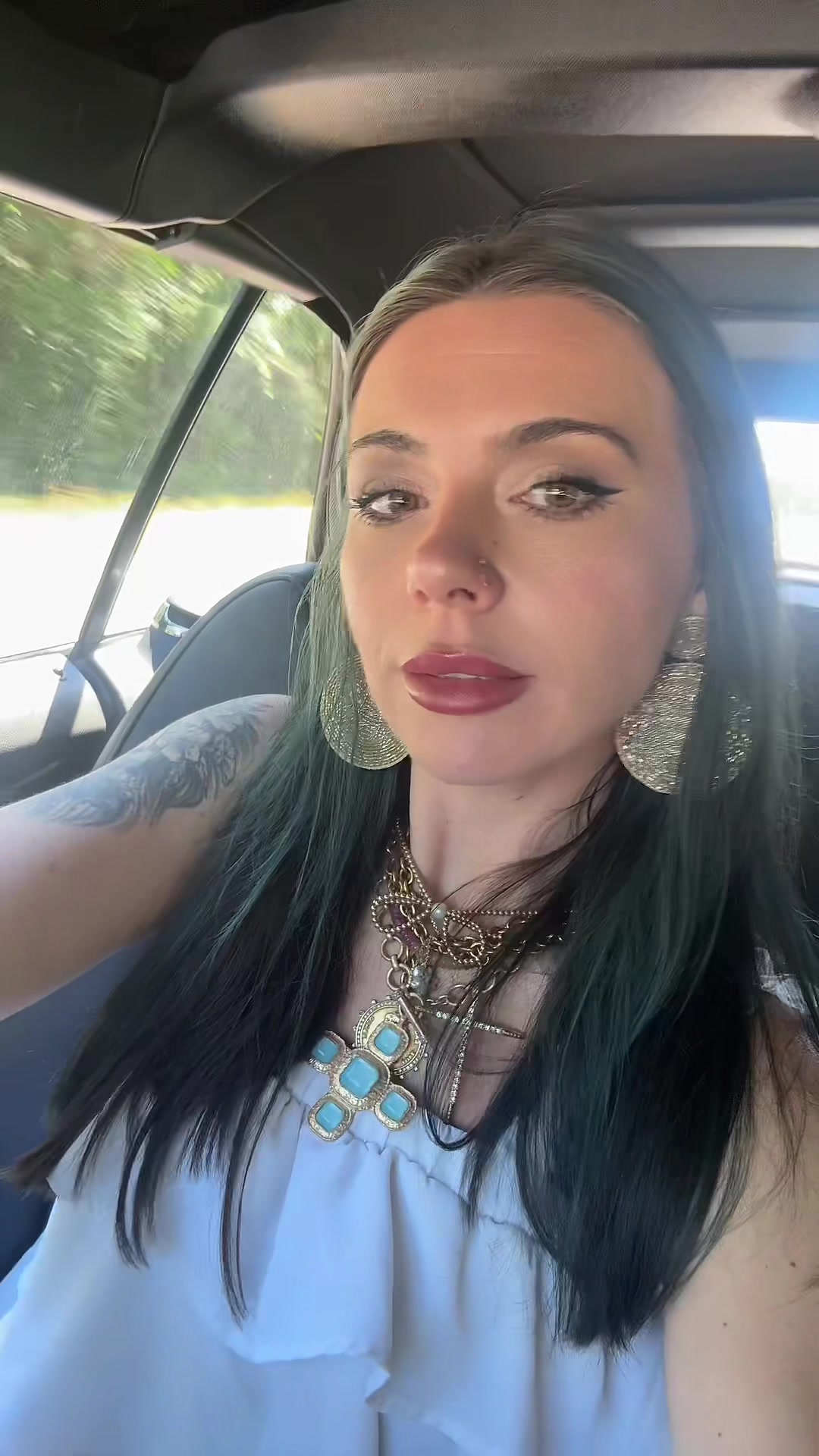 @Kaytee_👻
