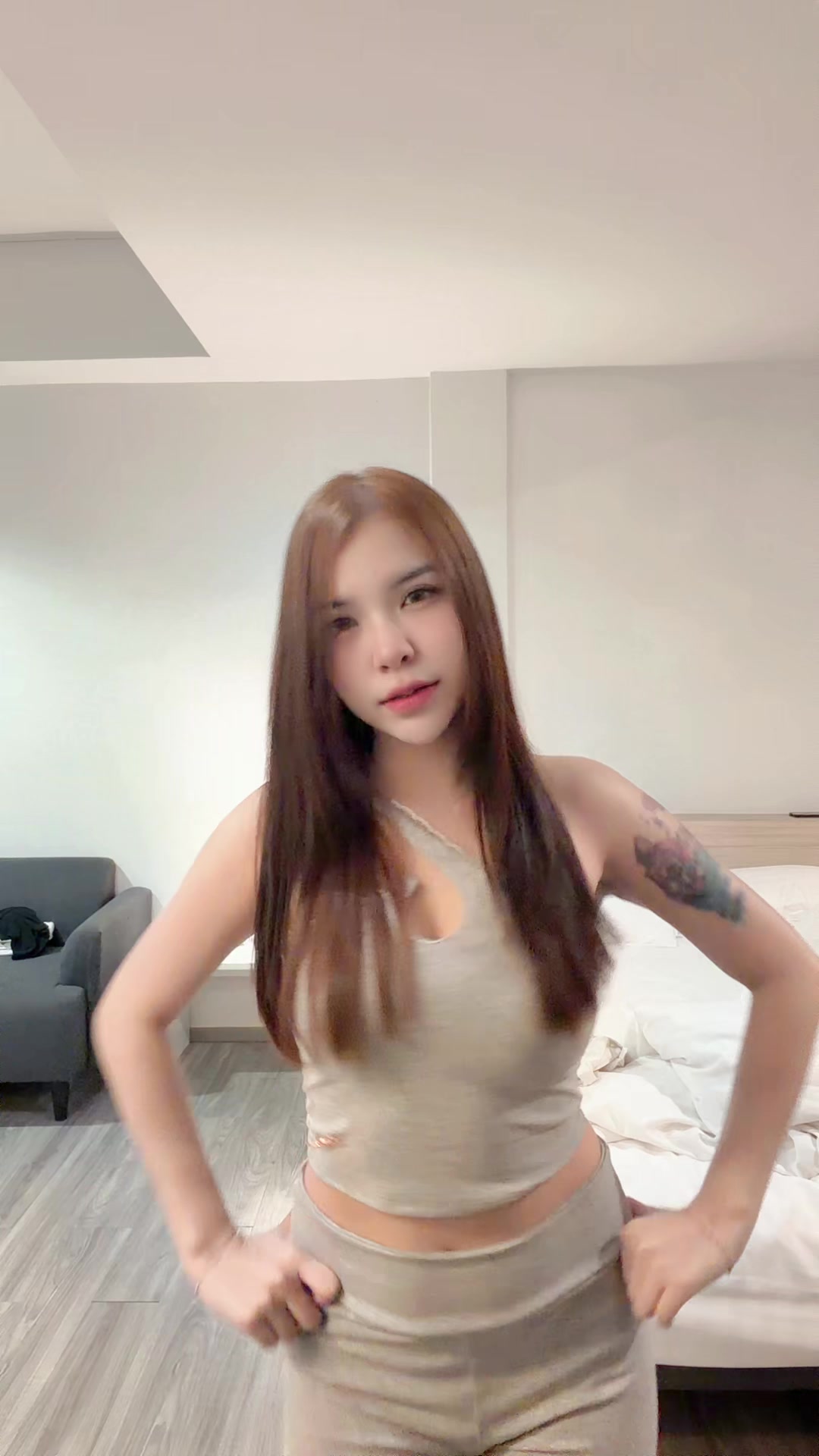 @PANEG (เลดี้อุบล) 🌈🕉️